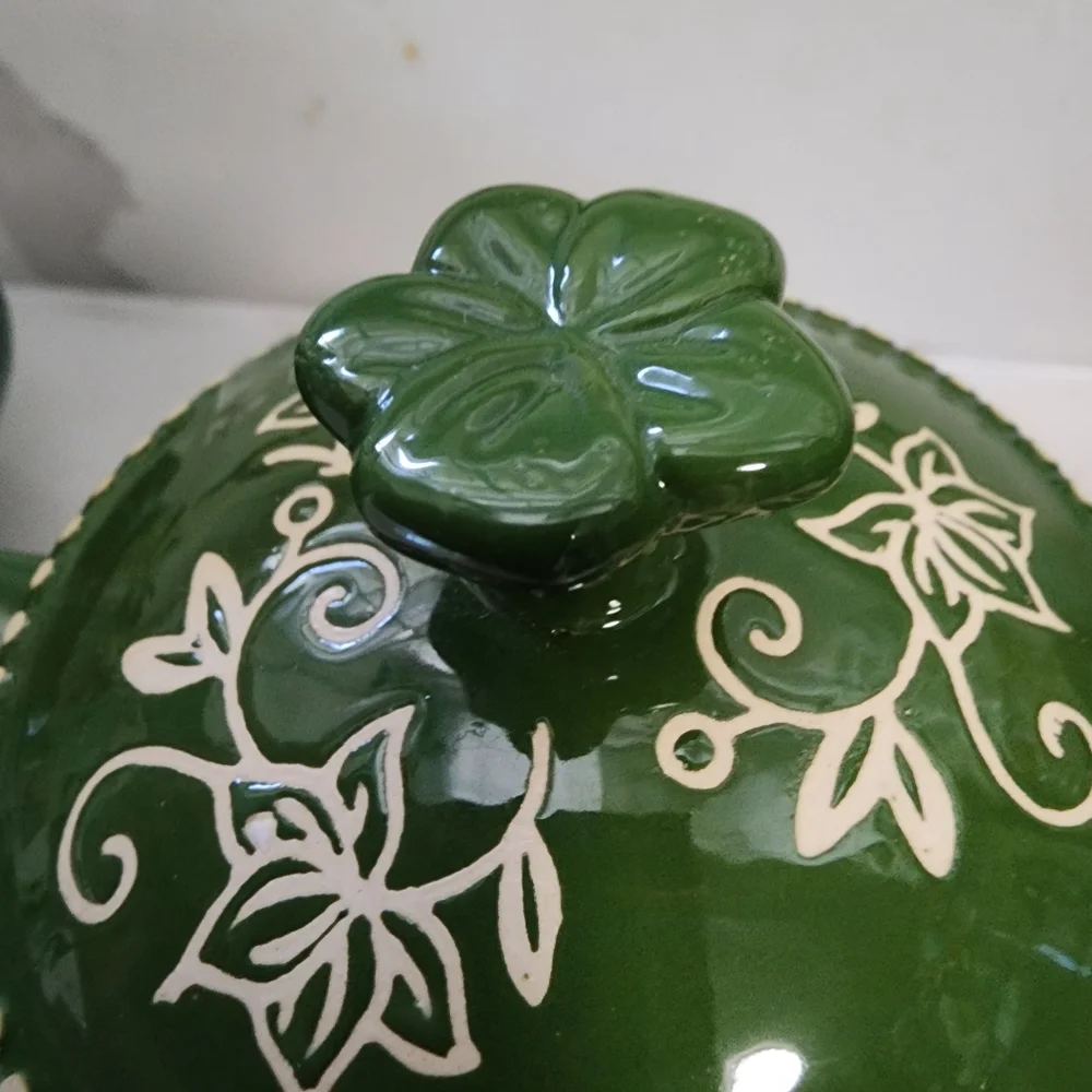 Temptations Green Floral Lace Ceramic Set of 3